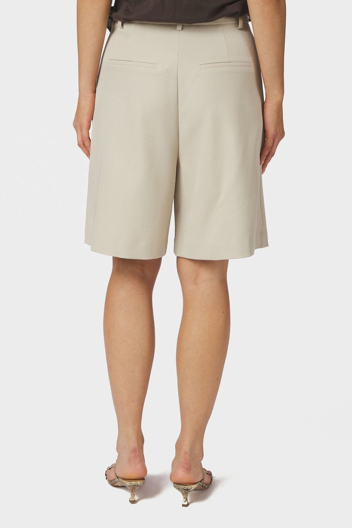 Nika Structure Shorts Creme - 164538