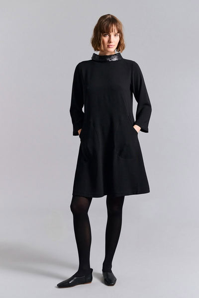 Nima crepe kjole med krave Black - 259-2453-5487 Thumbnail