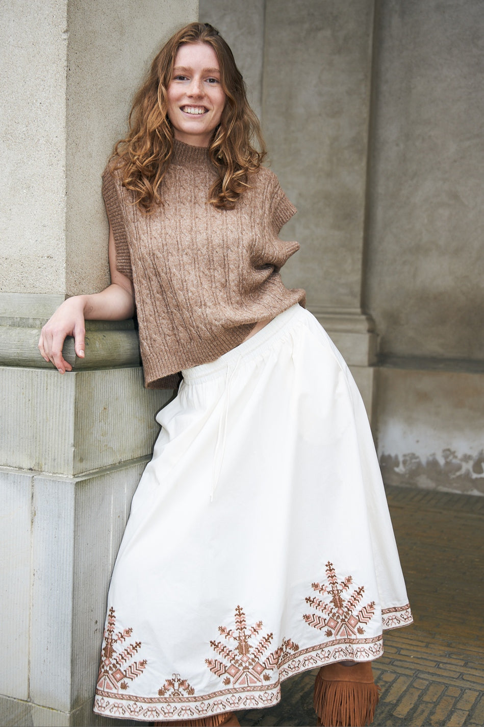Finnll Knit Vest Sl CAMEL - 26422-5027