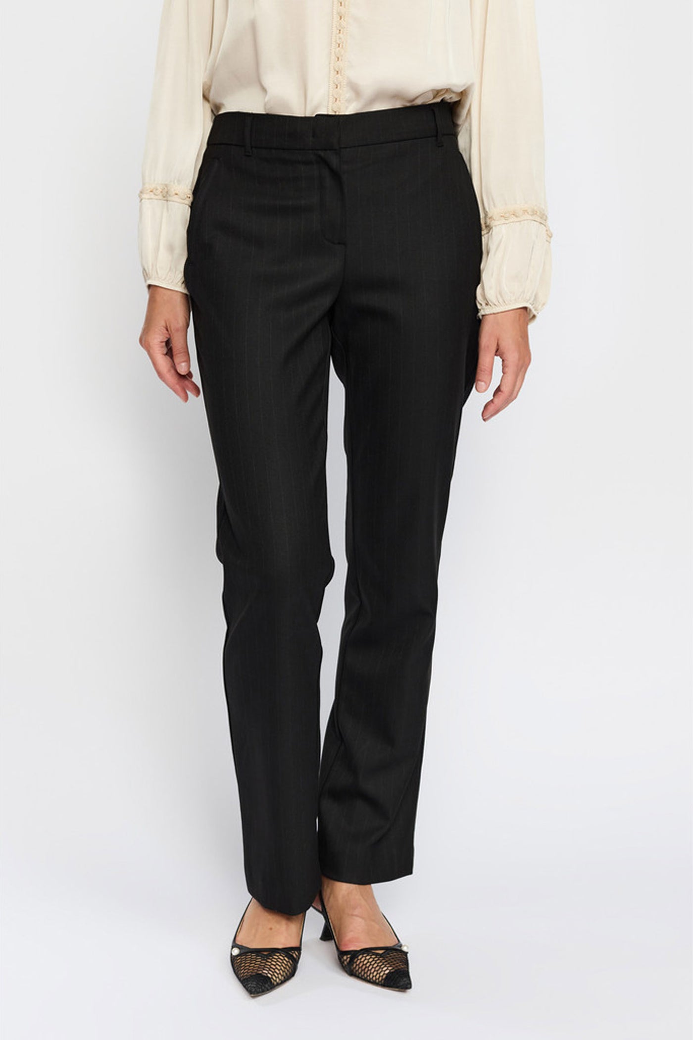 OLJA PIN BLACK PIN - 1021312