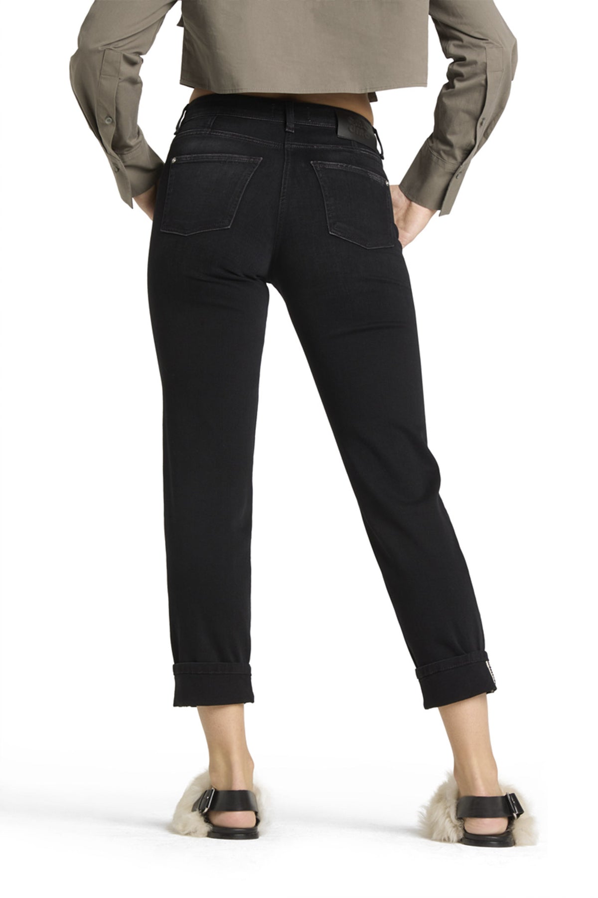 PEARLIE Black - 0072/54 9268
