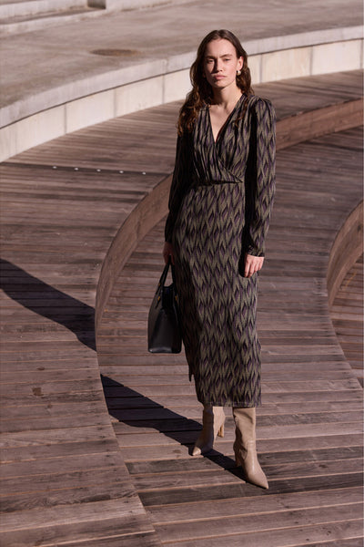 PeonyBBUthara Dress Graphic Artwork - BBW4758 Thumbnail