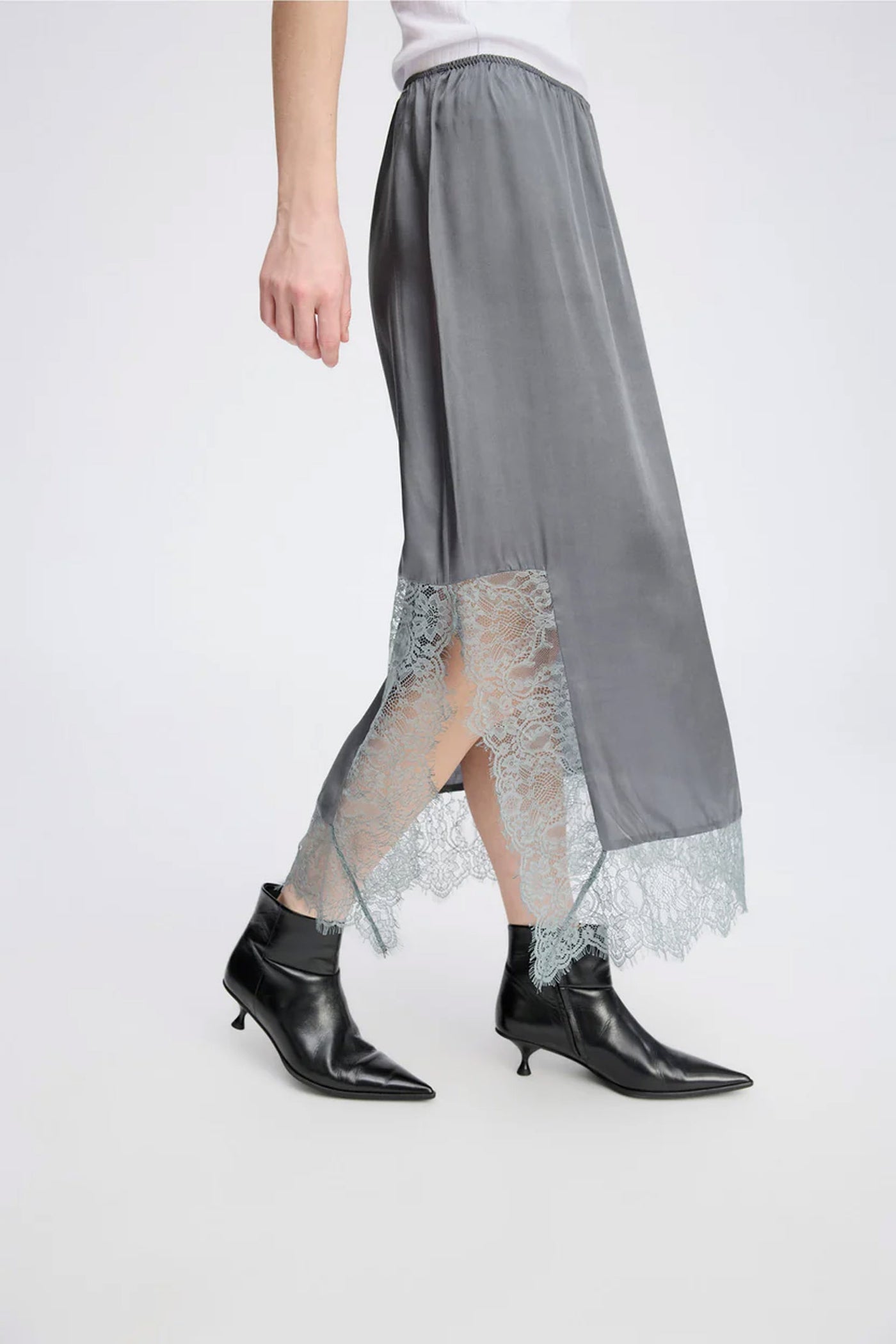 RAVN 1-Grey - 1210/25428