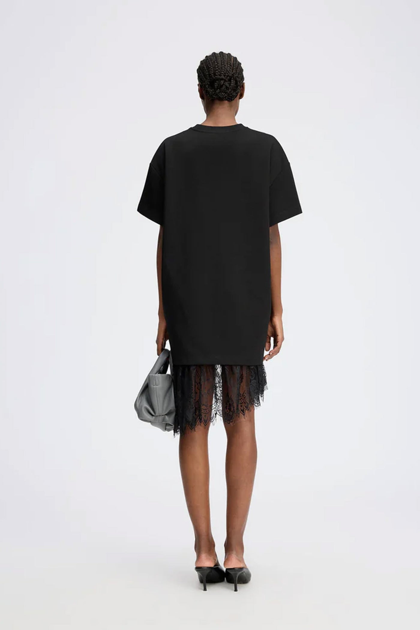 ROSIE 2-Black - 1320/25426