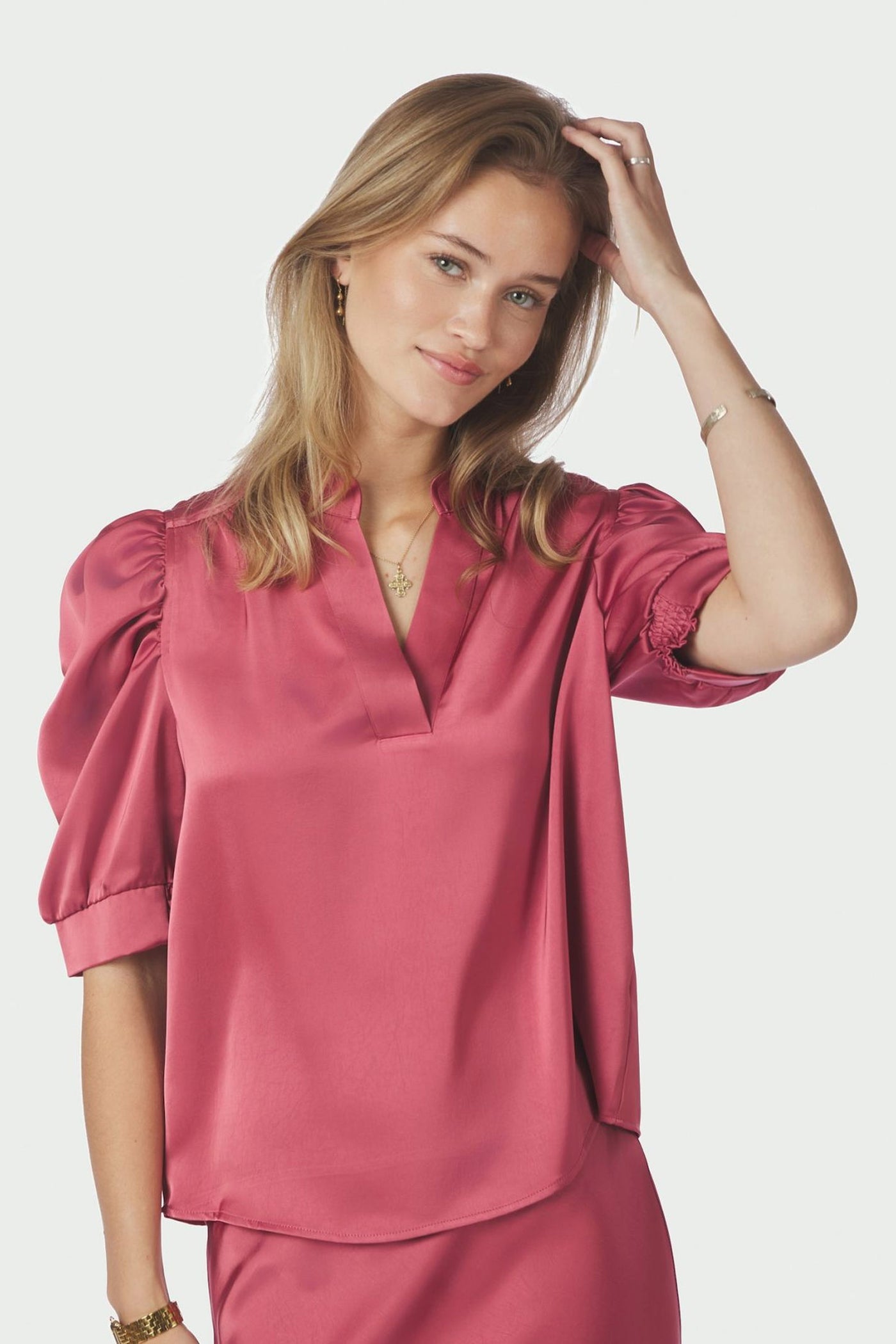 Roella Heavy Sateen Blouse Cherry Pink - 162590