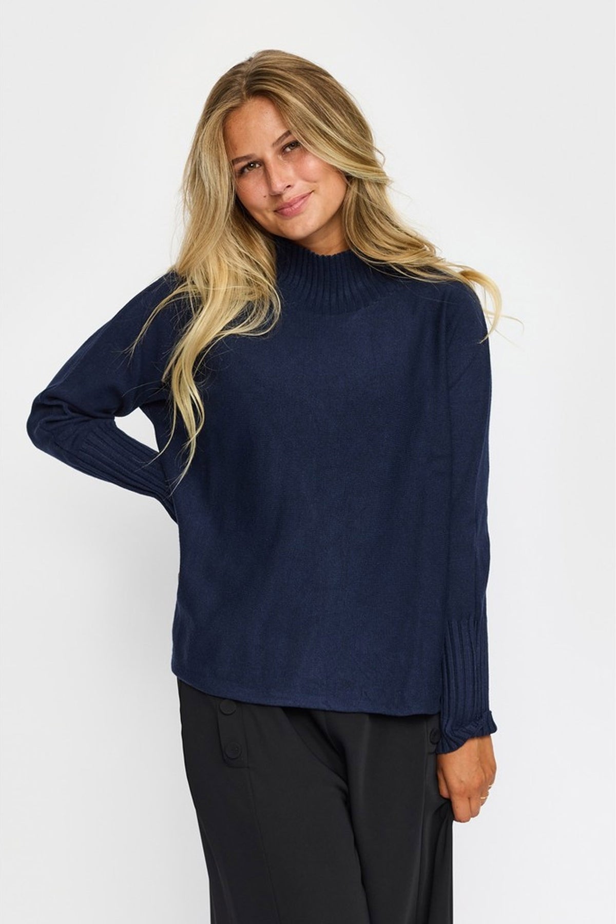 SOFFE.EA25 Navy - SOFFE.EA25