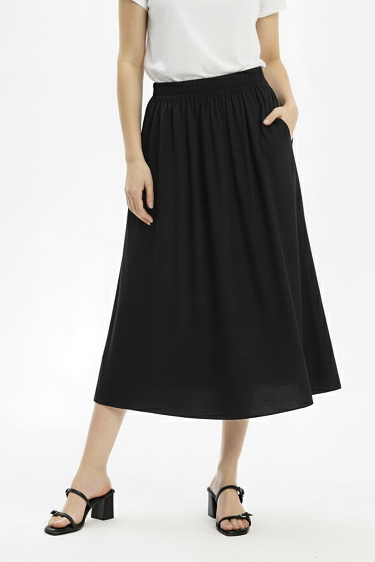 Sandra skirt SORT - 16611