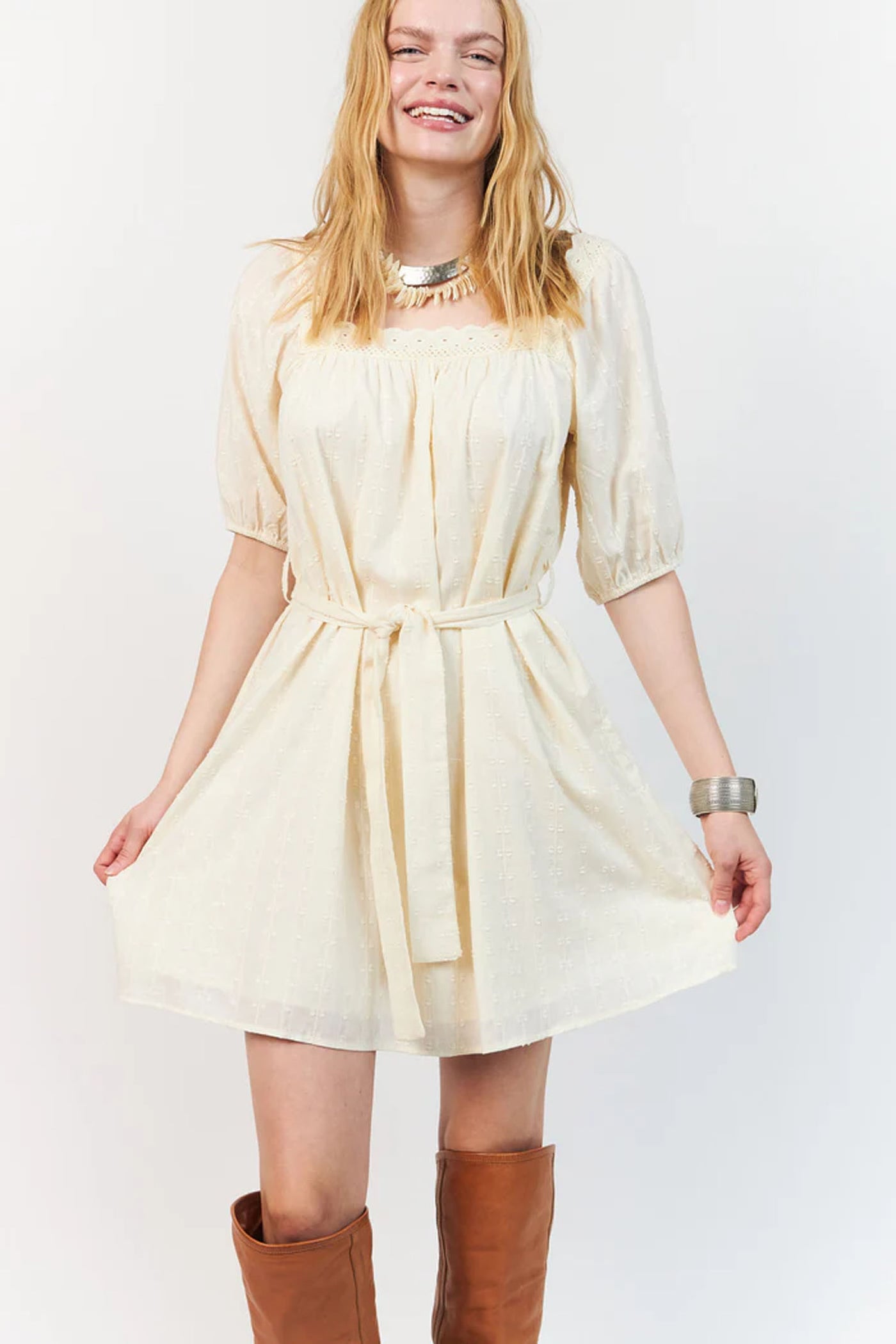 Sasharll Short Dress Ss Creme - 26207-3000