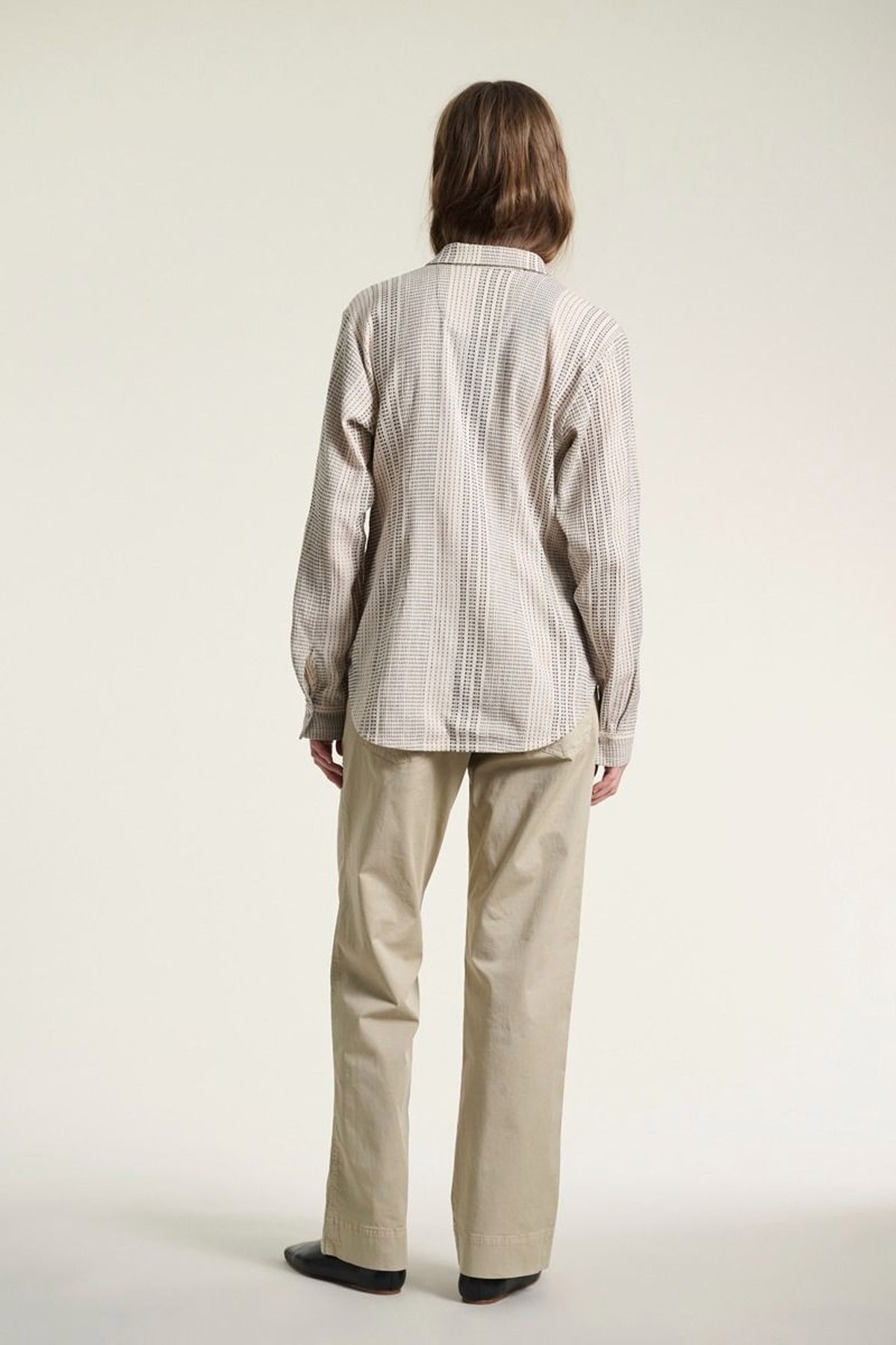 Shiko smal skjorte IVORY/BLACK STITCH - 261-2464-5615