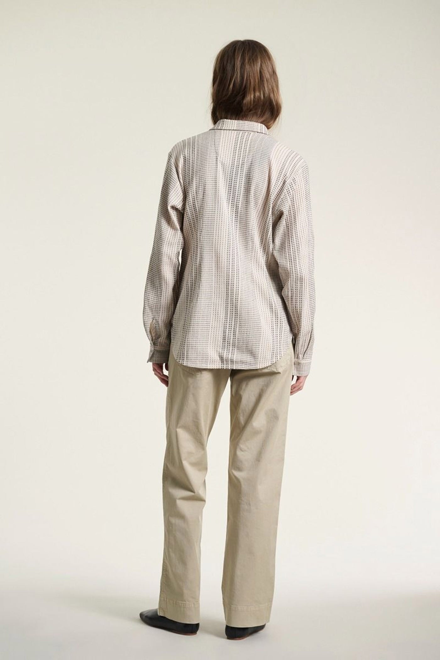 Shiko smal skjorte IVORY/BLACK STITCH - 261-2464-5615