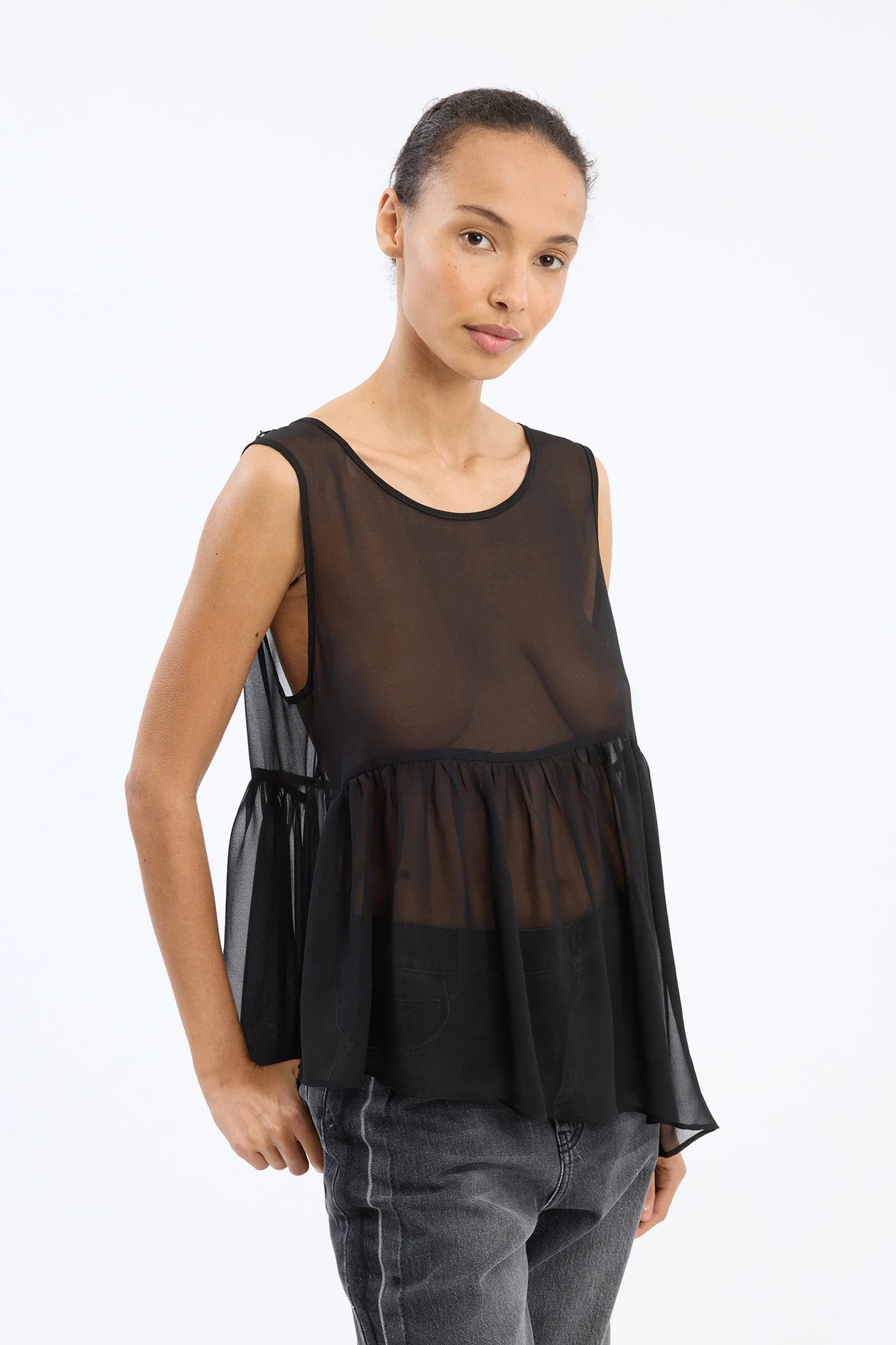 VACH 2-Black - 1040/26332