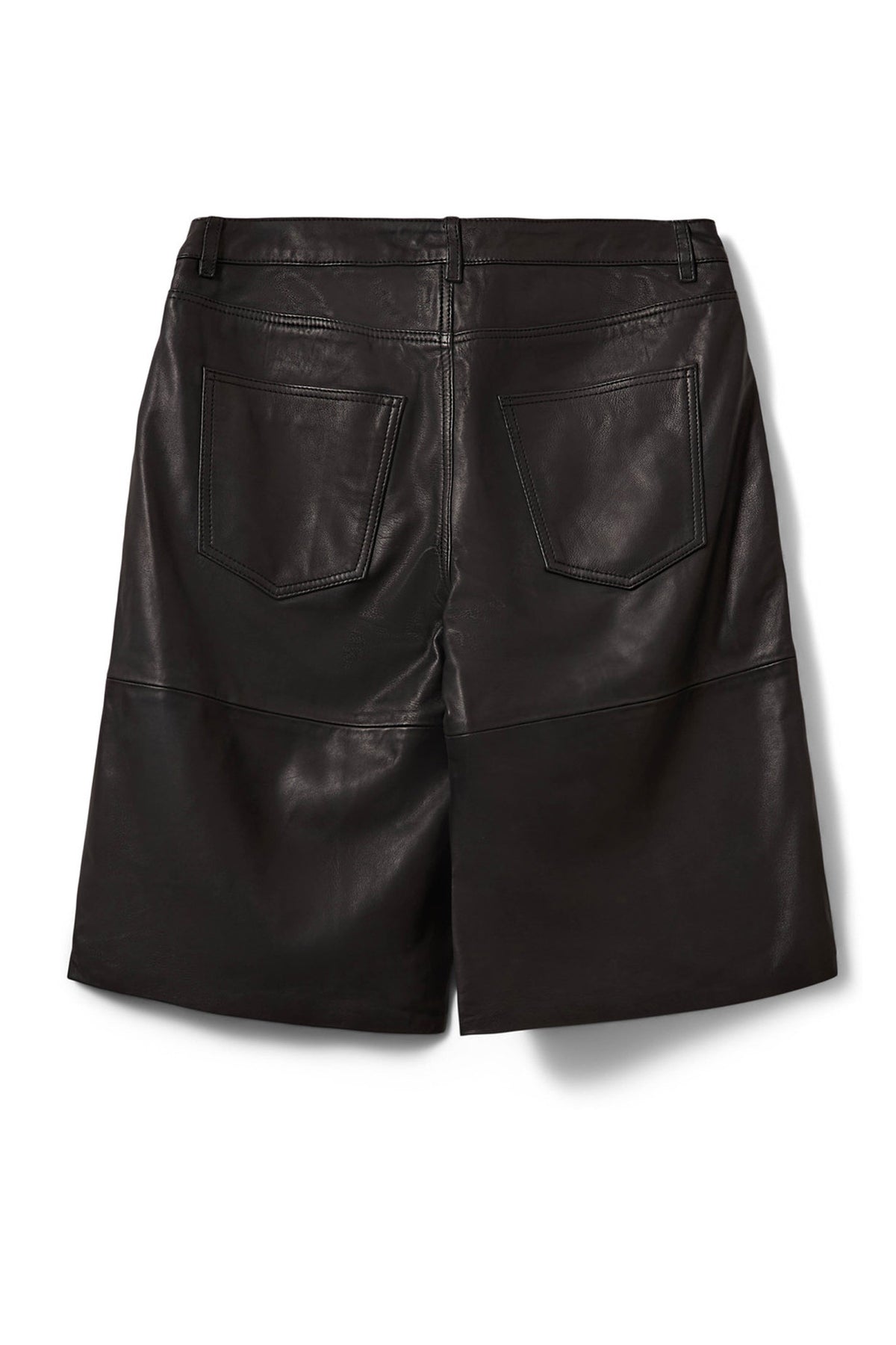 VOKESW LEATHER SHORTS 1000 Black - SNOS471
