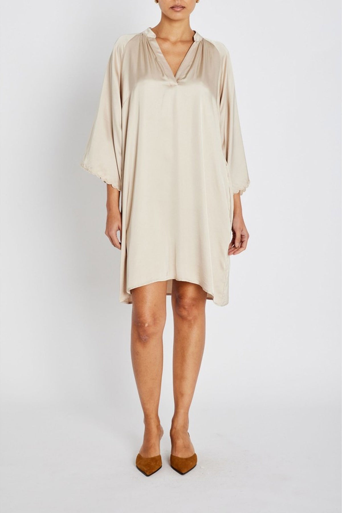 WeckiaBBWendisa dress Beige - BBW5046