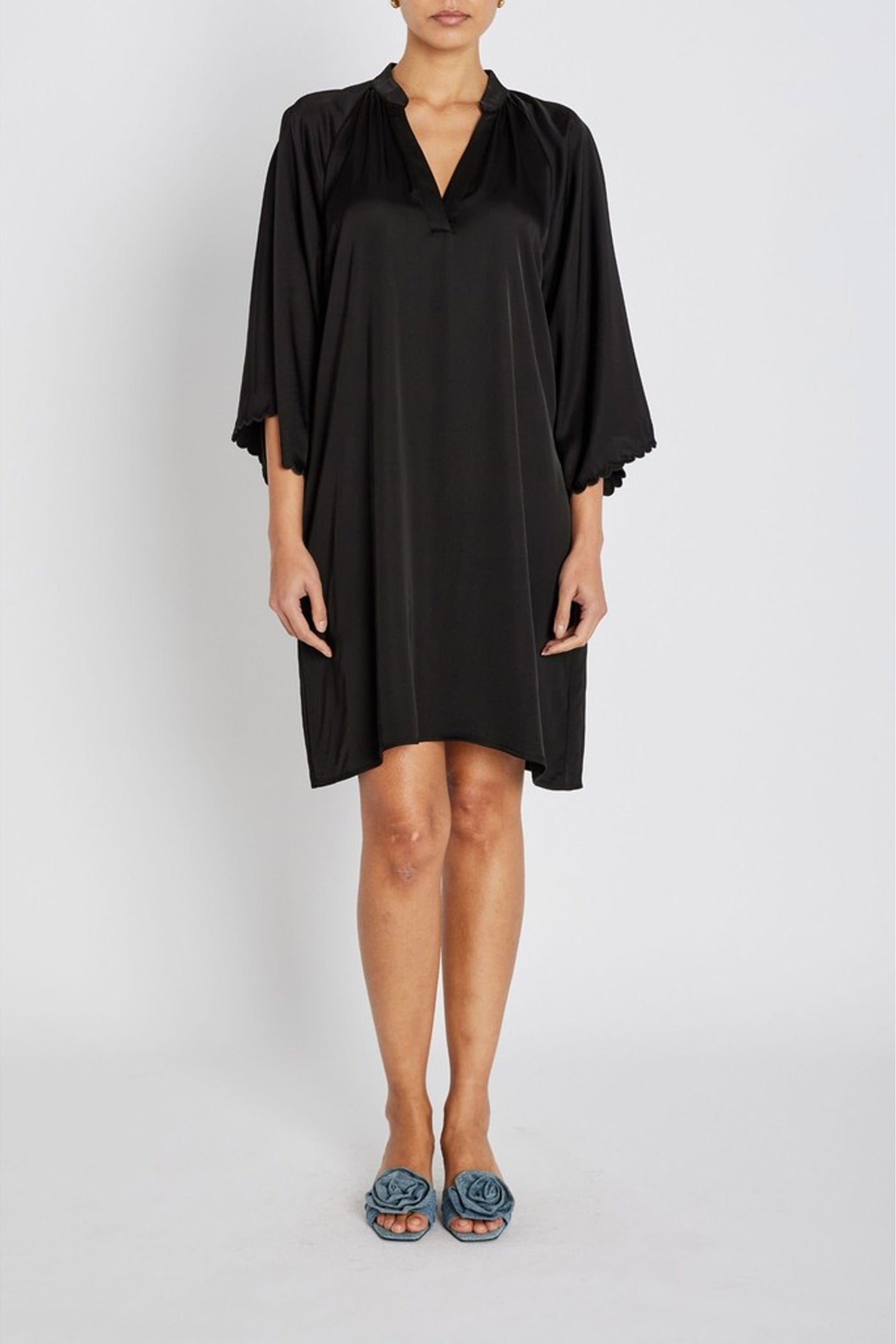 WeckiaBBWendisa dress Black - BBW5046