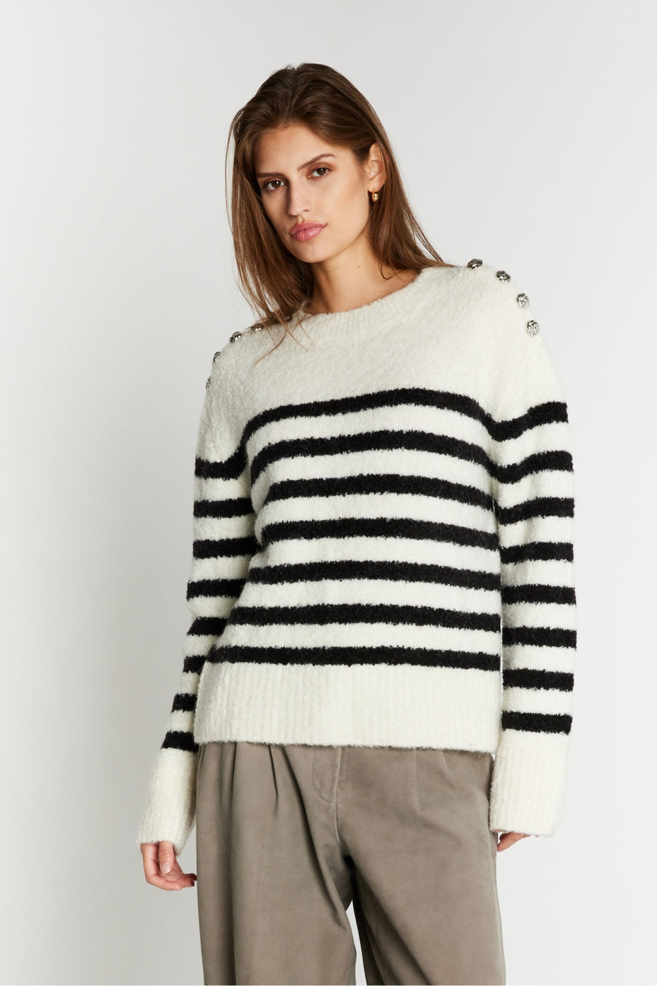 PompomBBAddie knit Snow white / black - BBW5201
