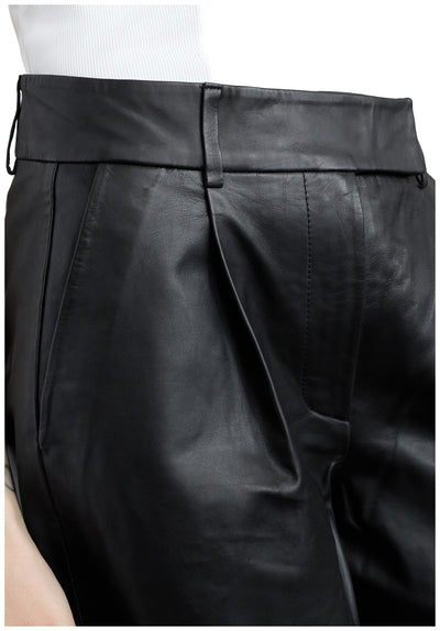 PhoebeCC Leather Pleat Shorts 96-Black - 31458 Thumbnail