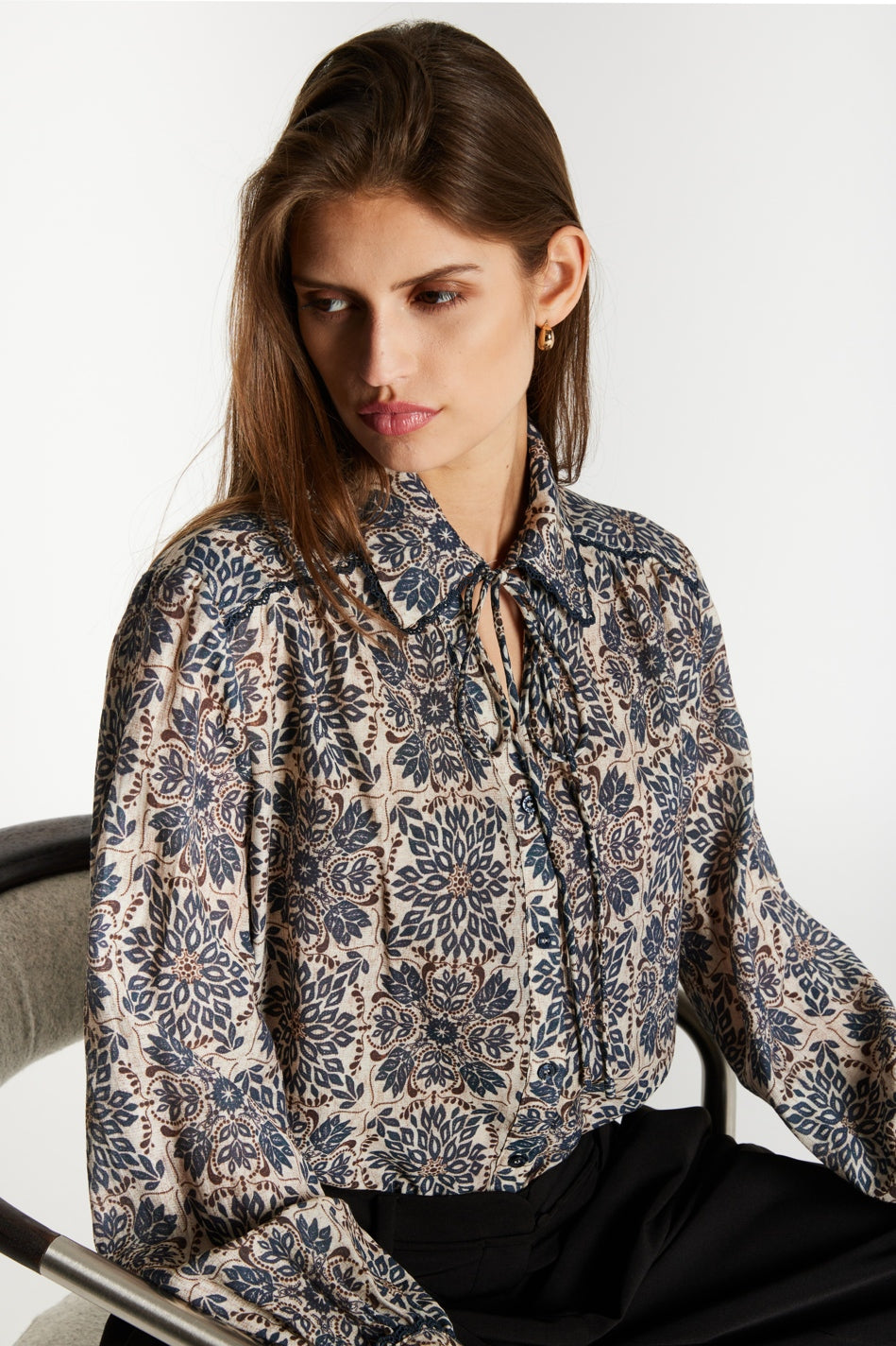AiphanesBBLorina shirt Antique flower - BBW5168